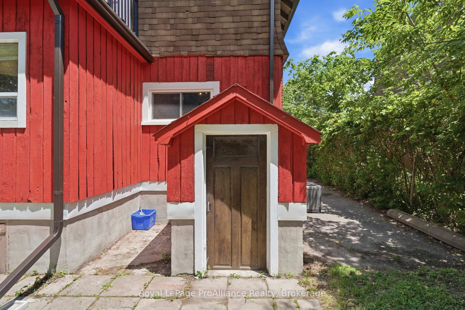 Photo 24 of 82 Marmora Street, Quinte West, Trenton Ward — HOMEH