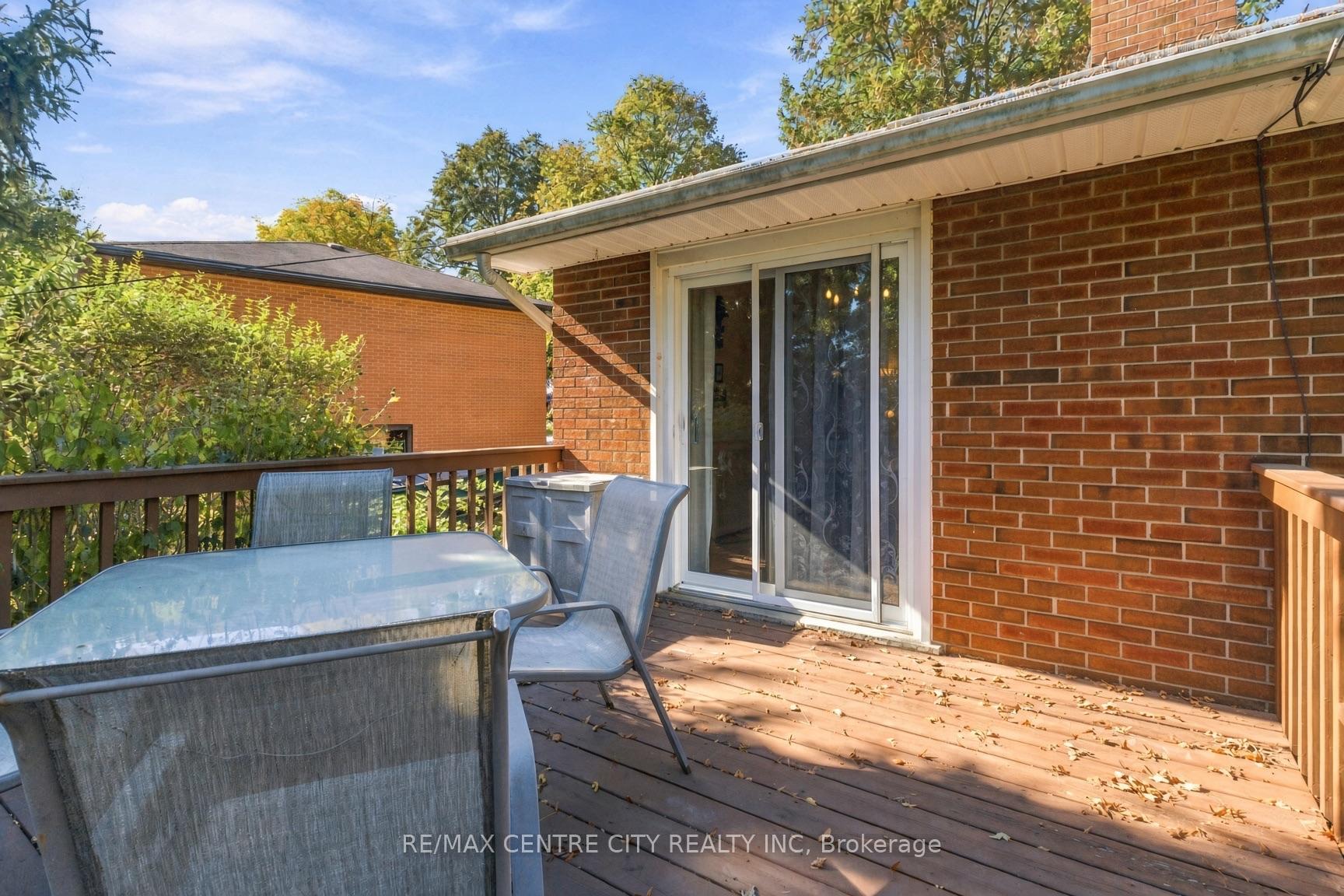 Photo 22 of 66 Eldorado Avenue, London, East O — HOMEH