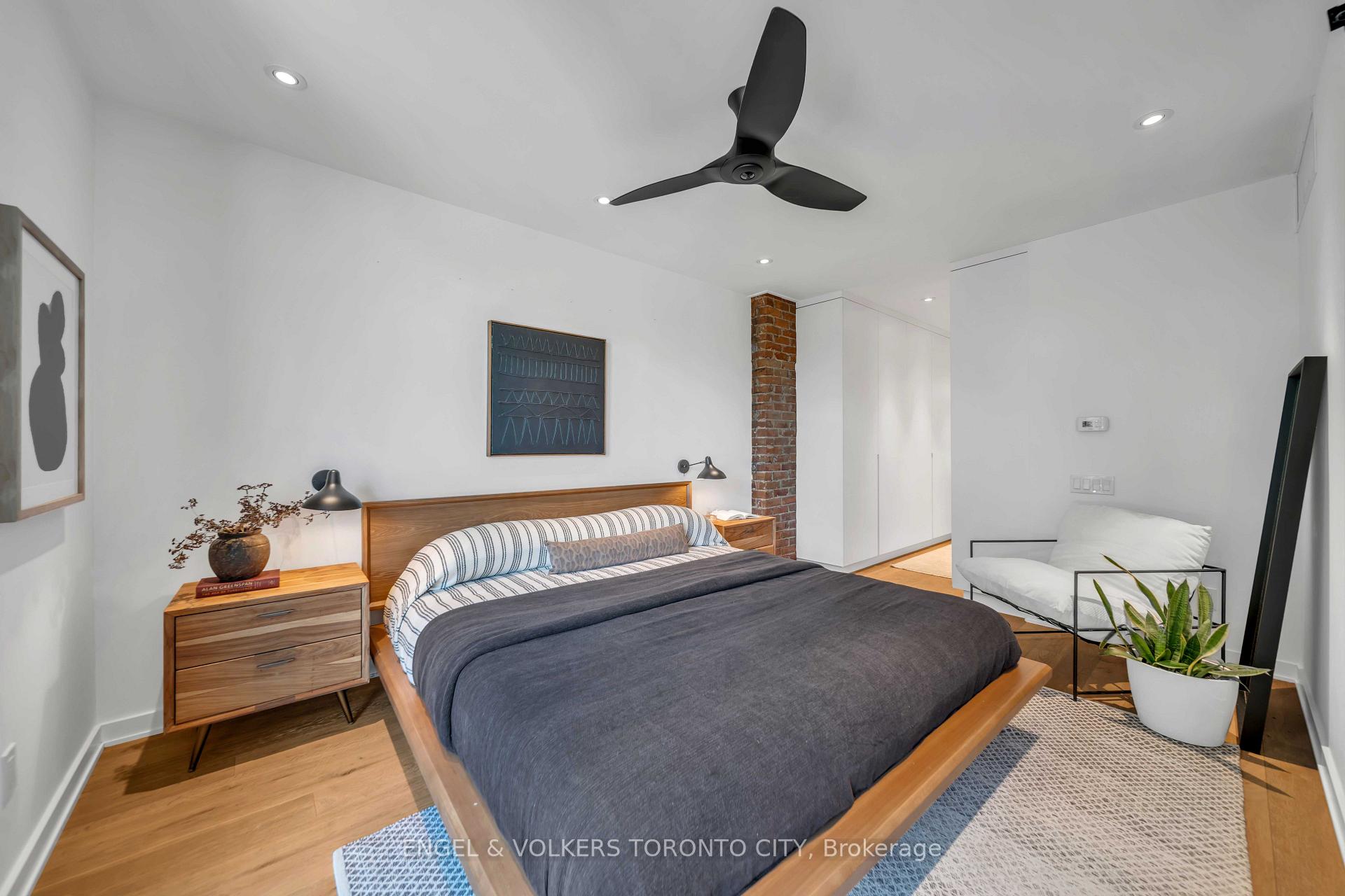 Photo 19 of 217 Shaw Street, Toronto, Trinity-Bellwoods — HOMEH