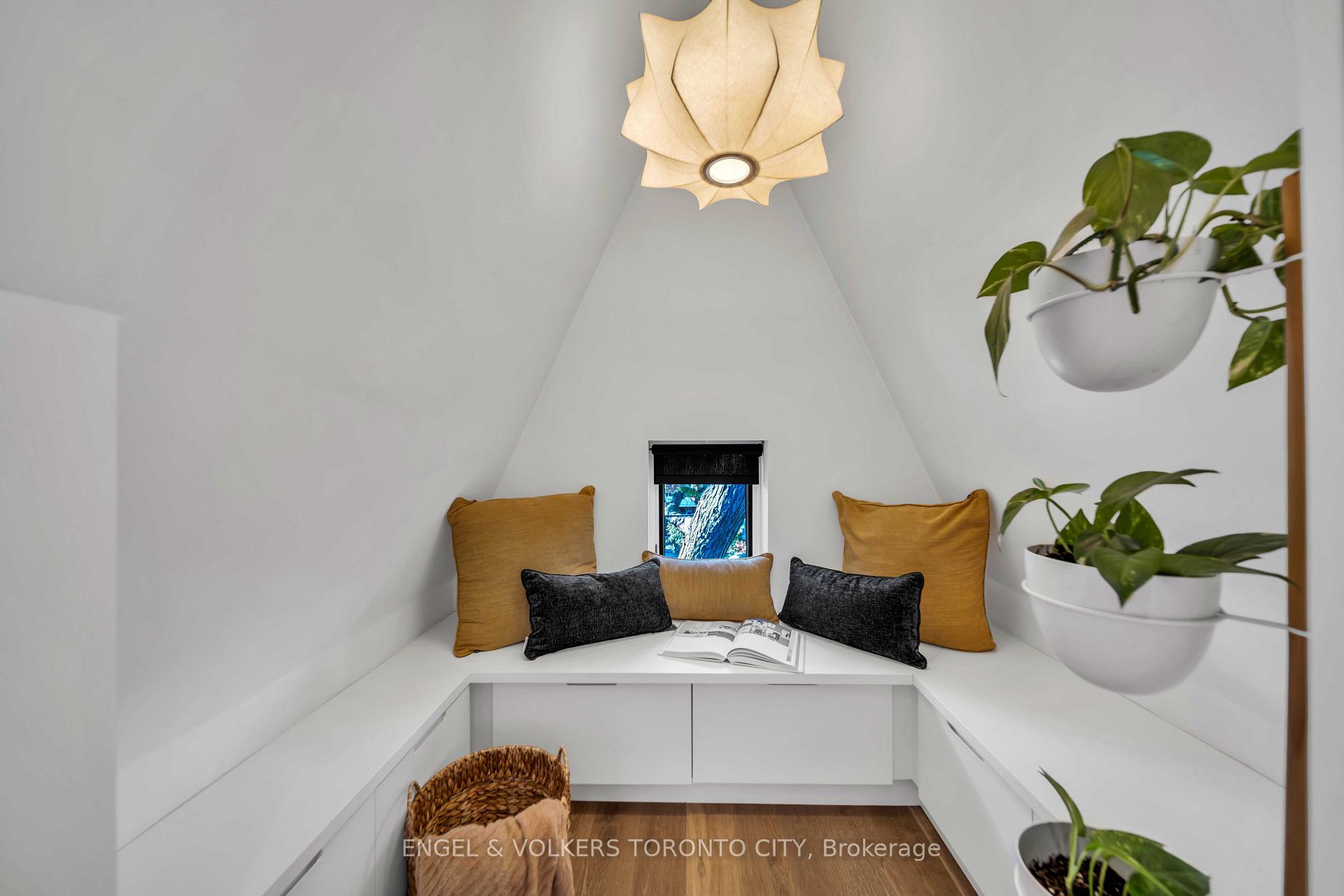 Photo 21 of 217 Shaw Street, Toronto, Trinity-Bellwoods — HOMEH