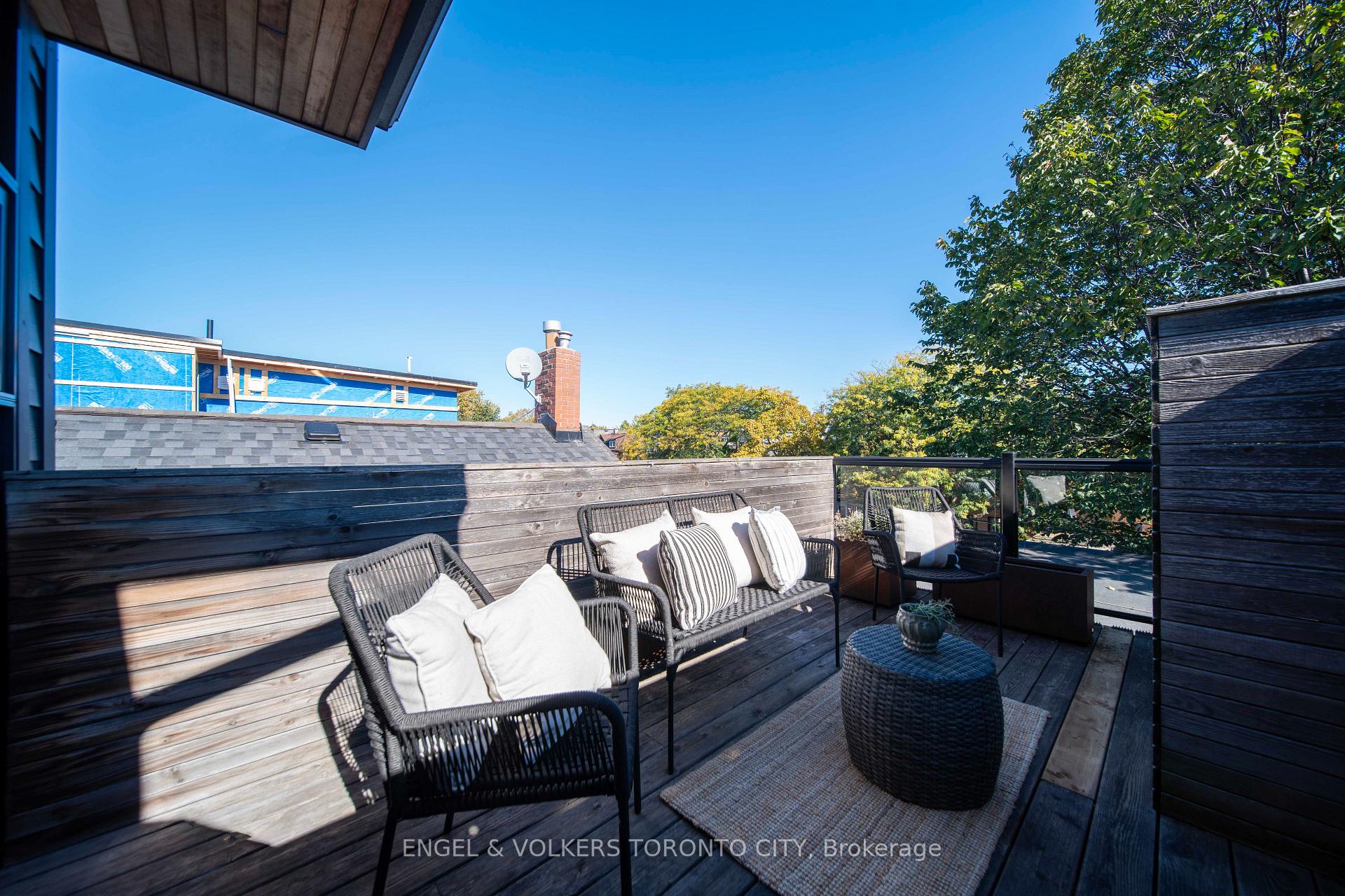Photo 24 of 217 Shaw Street, Toronto, Trinity-Bellwoods — HOMEH
