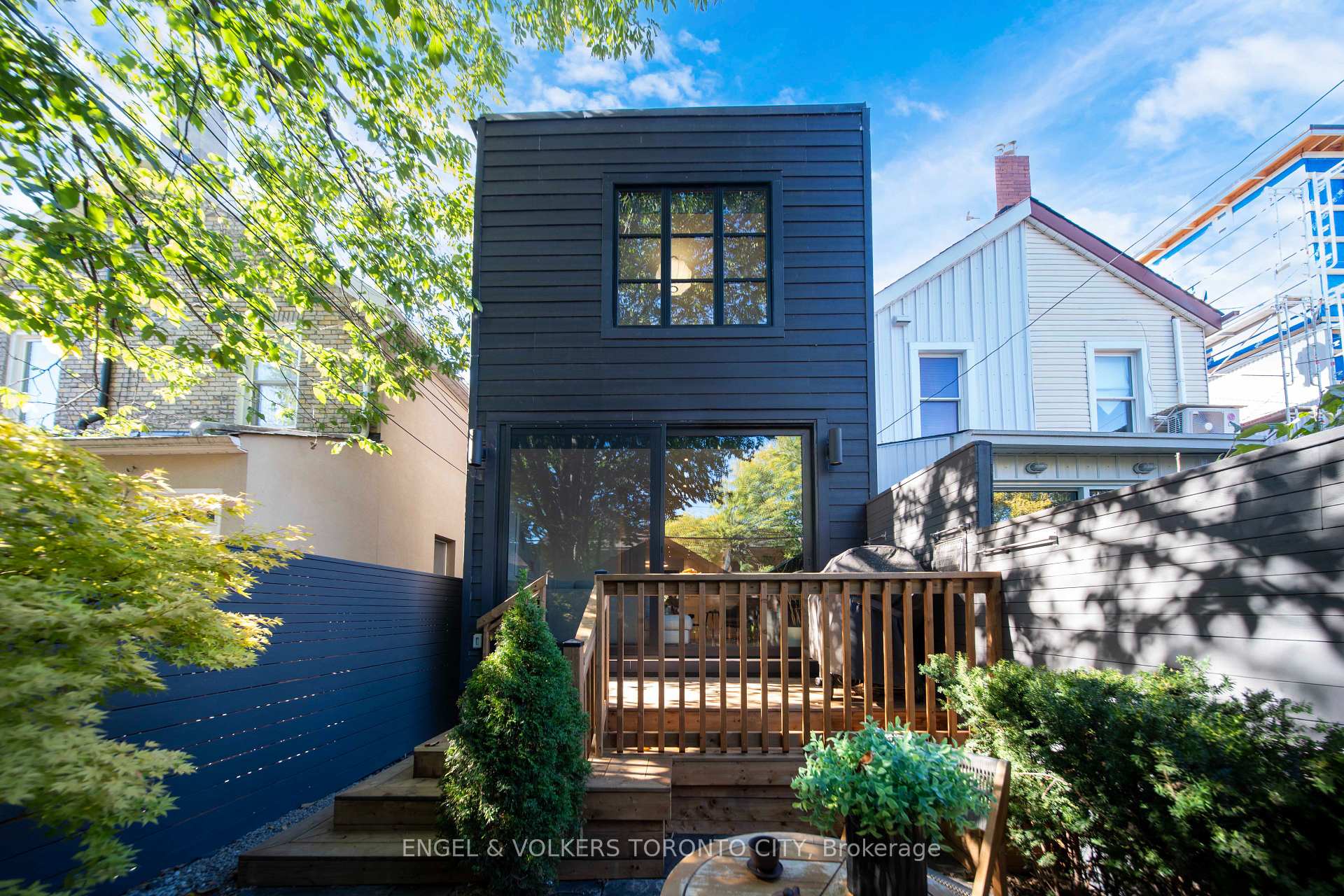 Photo 27 of 217 Shaw Street, Toronto, Trinity-Bellwoods — HOMEH