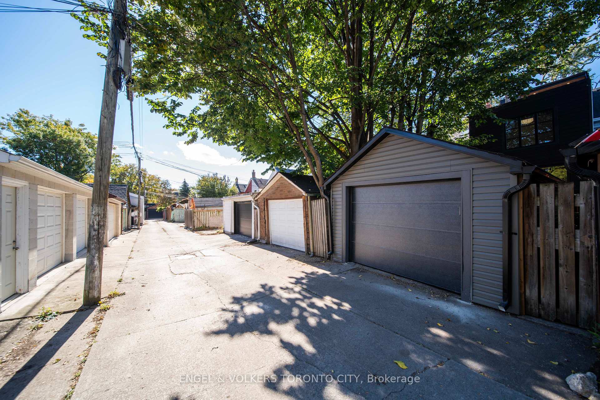 Photo 28 of 217 Shaw Street, Toronto, Trinity-Bellwoods — HOMEH