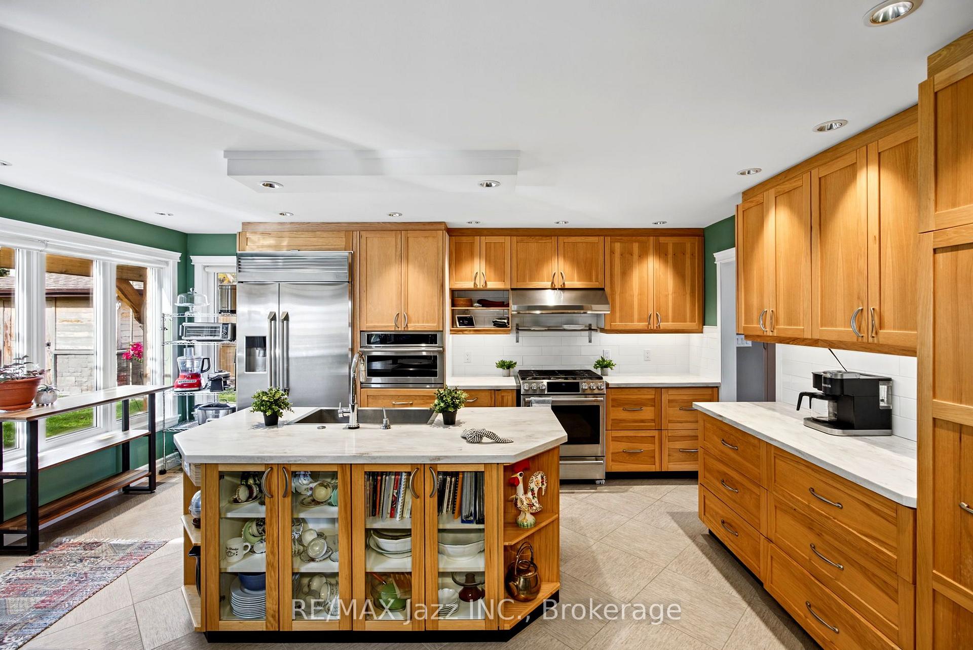 Photo 17 of 789 Lochness Crescent, Oshawa, McLaughlin — HOMEH