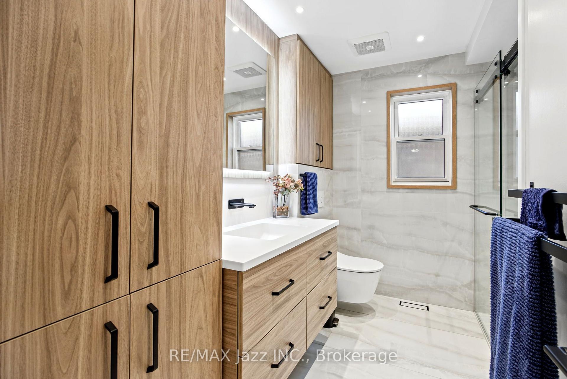 Photo 30 of 789 Lochness Crescent, Oshawa, McLaughlin — HOMEH