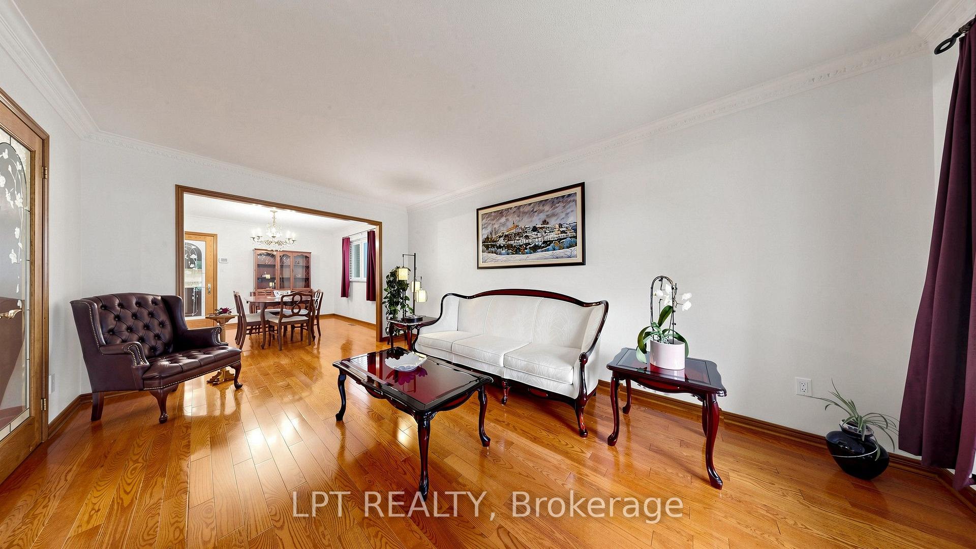 Photo 7 of 4204 Starlight Crescent, Mississauga, Rathwood — HOMEH