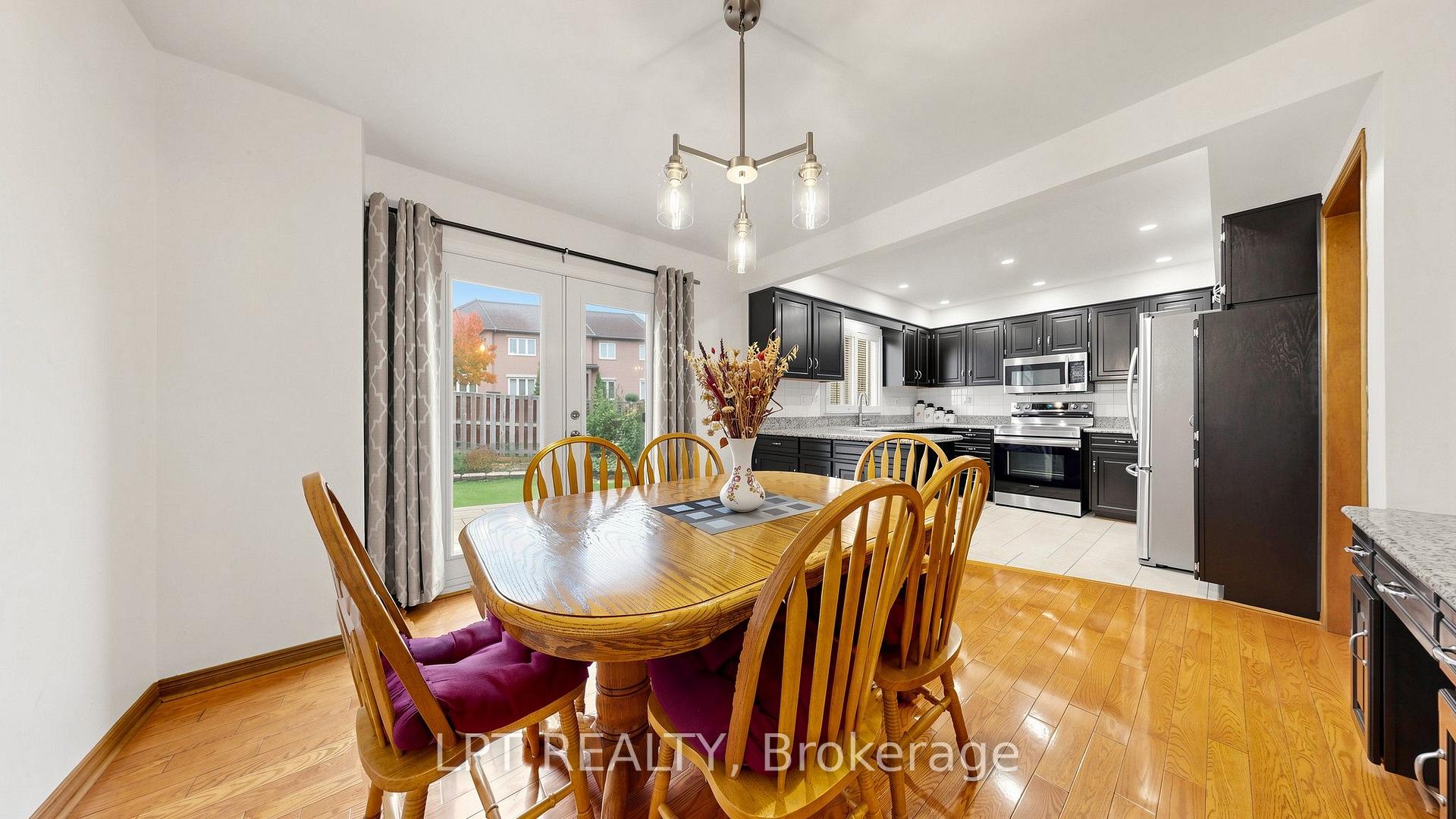 Photo 13 of 4204 Starlight Crescent, Mississauga, Rathwood — HOMEH