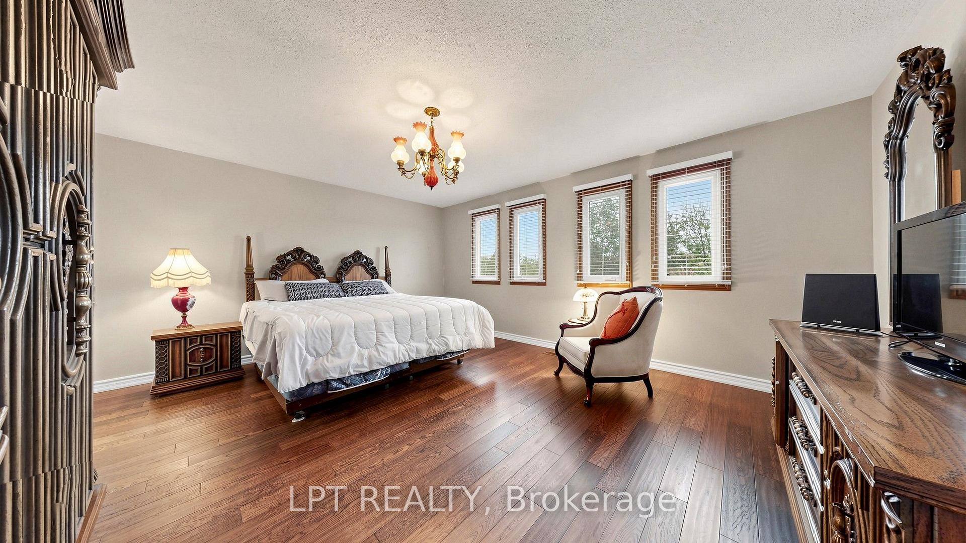 Photo 25 of 4204 Starlight Crescent, Mississauga, Rathwood — HOMEH
