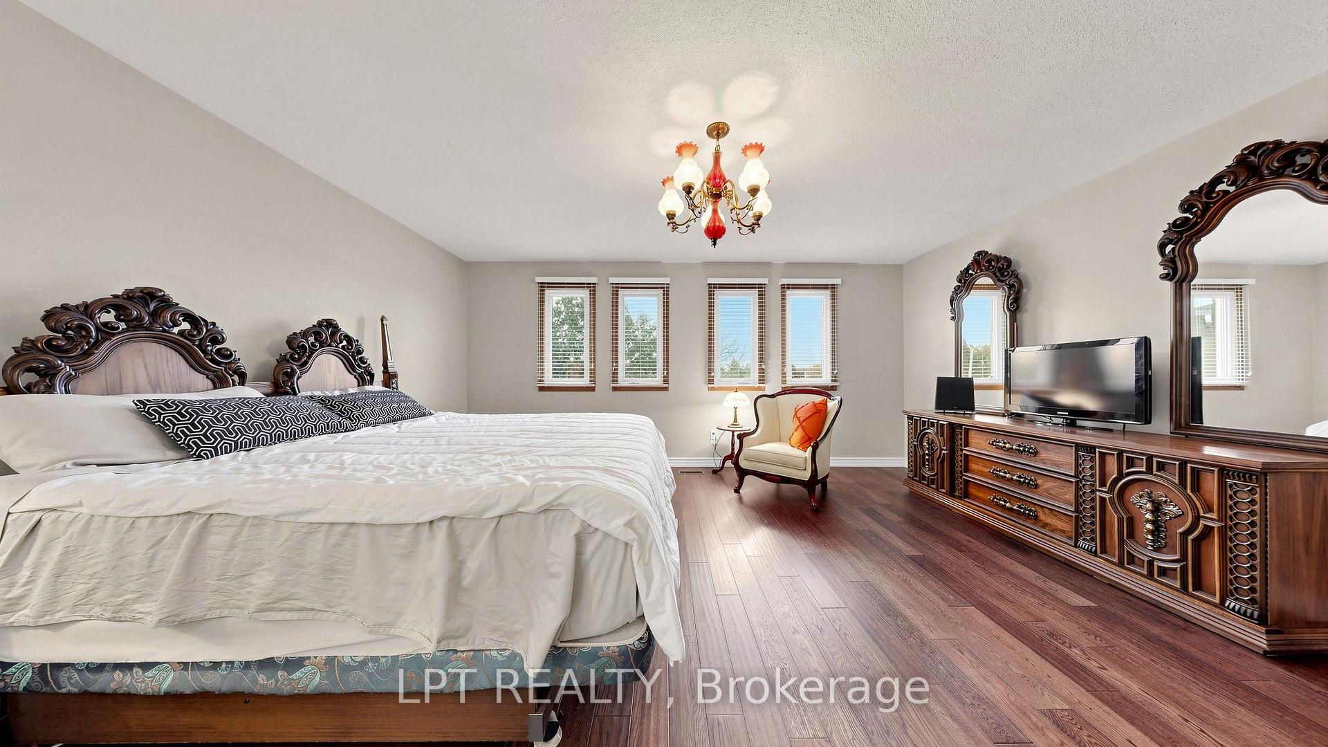 Photo 31 of 4204 Starlight Crescent, Mississauga, Rathwood — HOMEH