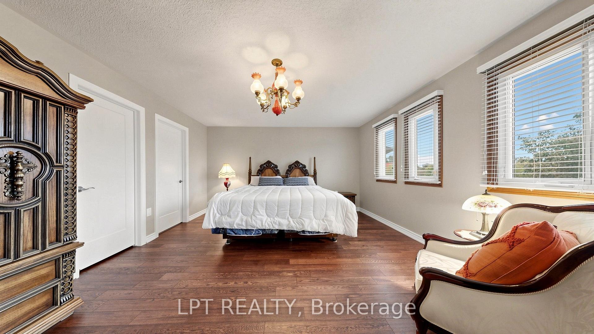 Photo 32 of 4204 Starlight Crescent, Mississauga, Rathwood — HOMEH