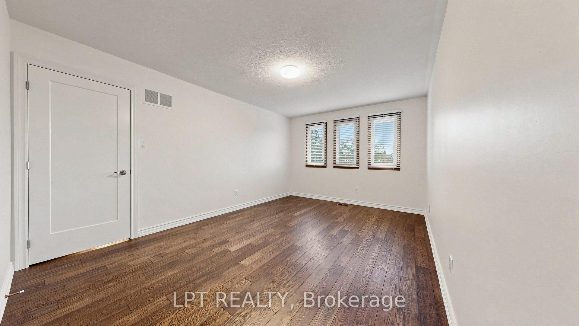 Photo 37 of 4204 Starlight Crescent, Mississauga, Rathwood — HOMEH