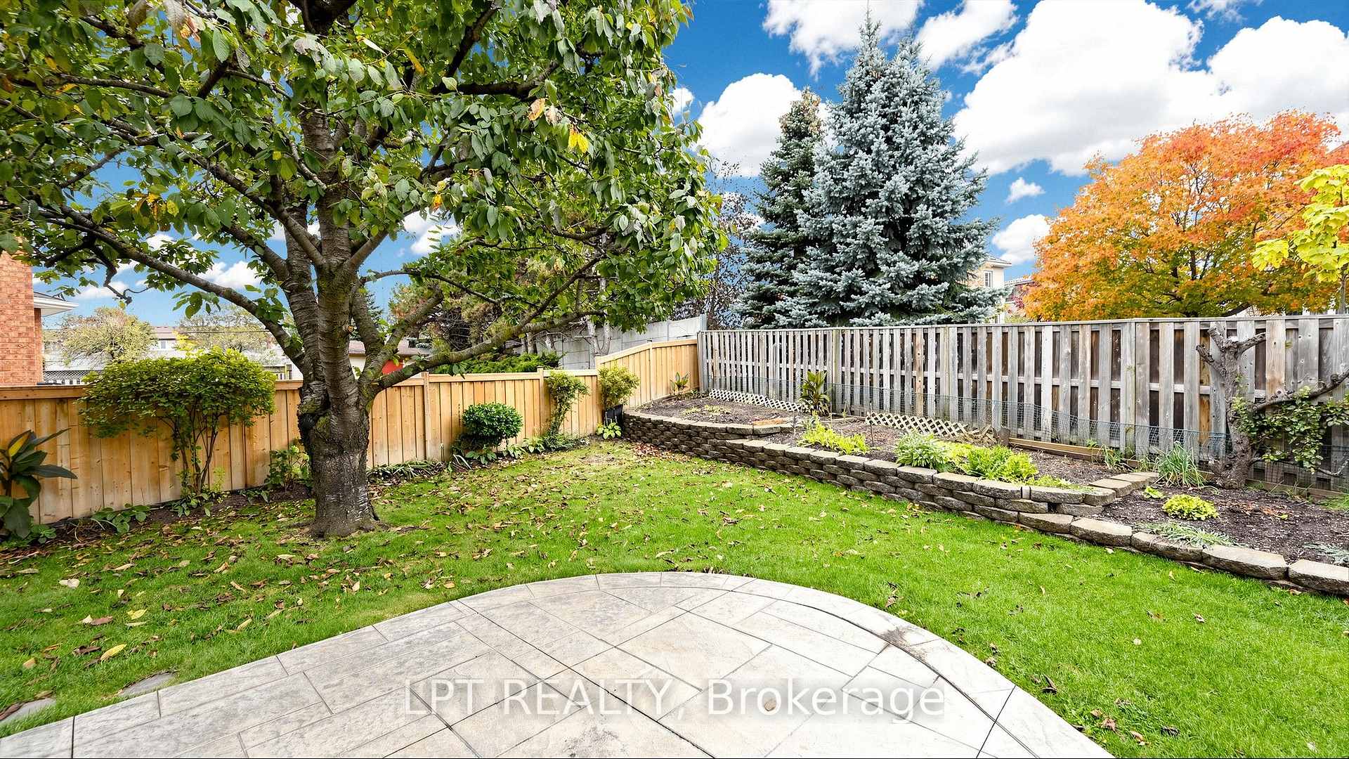 Photo 45 of 4204 Starlight Crescent, Mississauga, Rathwood — HOMEH