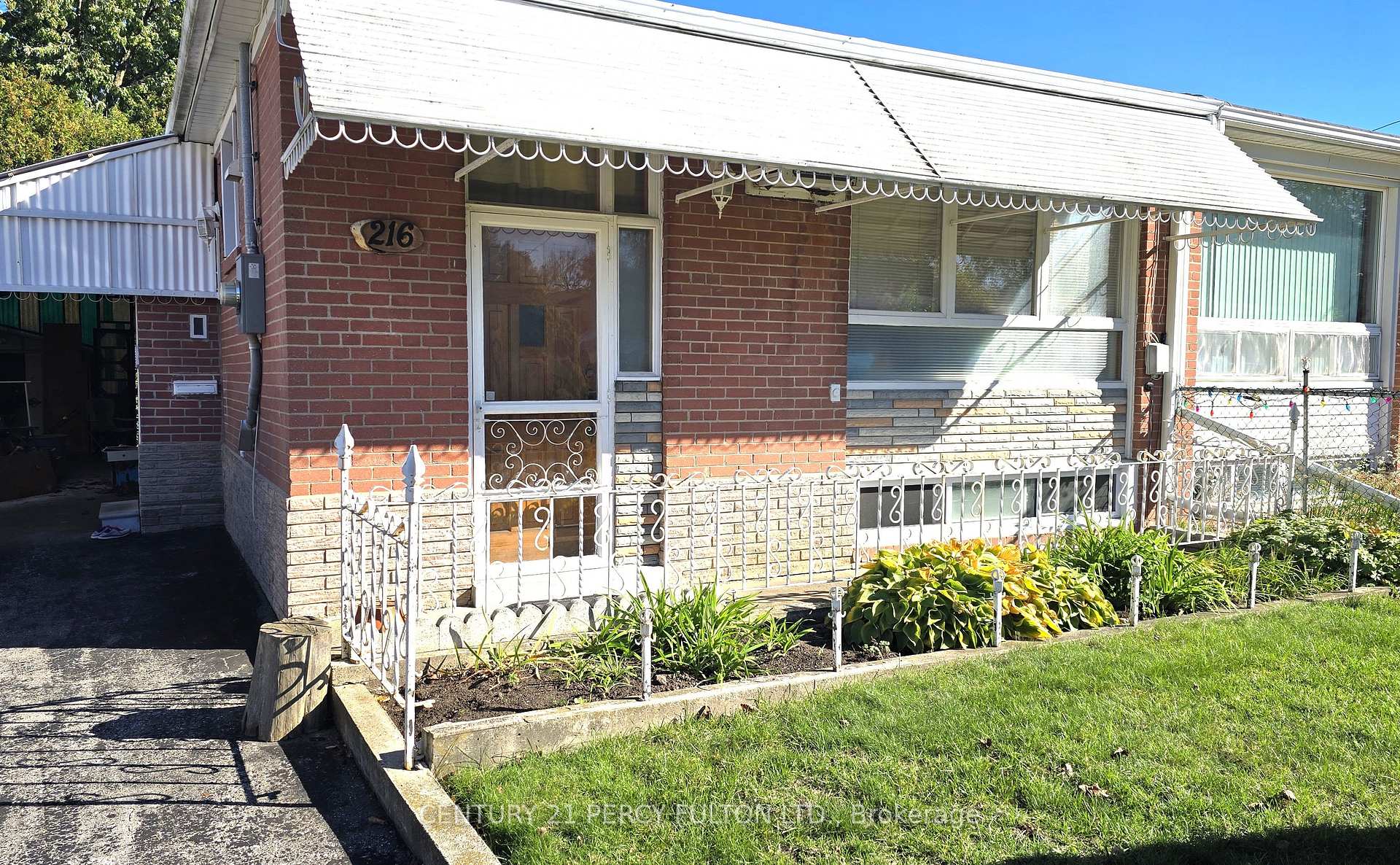 Photo of Unit Bsmt, 216 Taylor Mills Drive N
