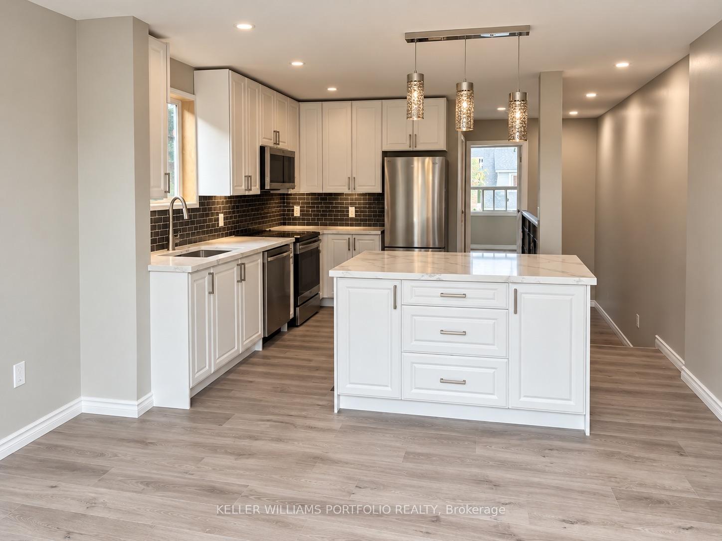 Photo 2 of 19 Kelvin Avenue, Toronto, East End-Danforth — HOMEH