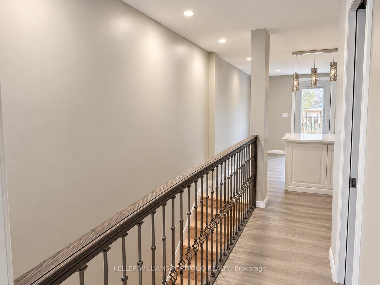Photo 8 of 19 Kelvin Avenue, Toronto, East End-Danforth — HOMEH