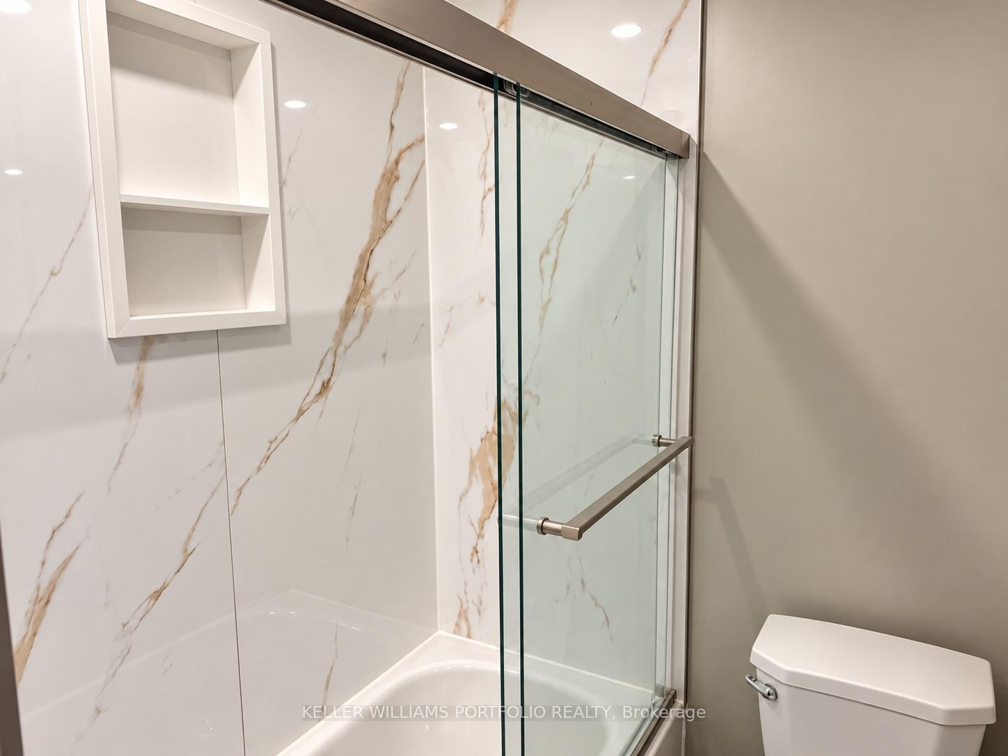 Photo 10 of 19 Kelvin Avenue, Toronto, East End-Danforth — HOMEH