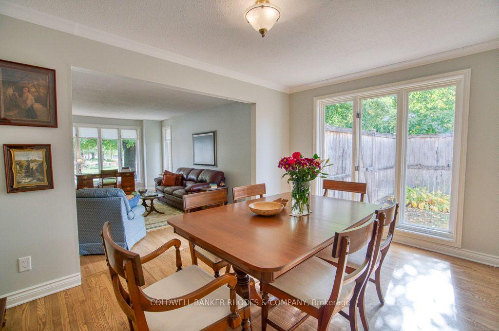 Photo 11 of 34 Gavin Street, Ottawa, Mooneys Bay/Riverside Park — HOMEH