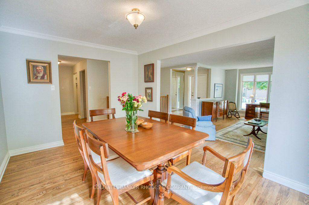 Photo 12 of 34 Gavin Street, Ottawa, Mooneys Bay/Riverside Park — HOMEH