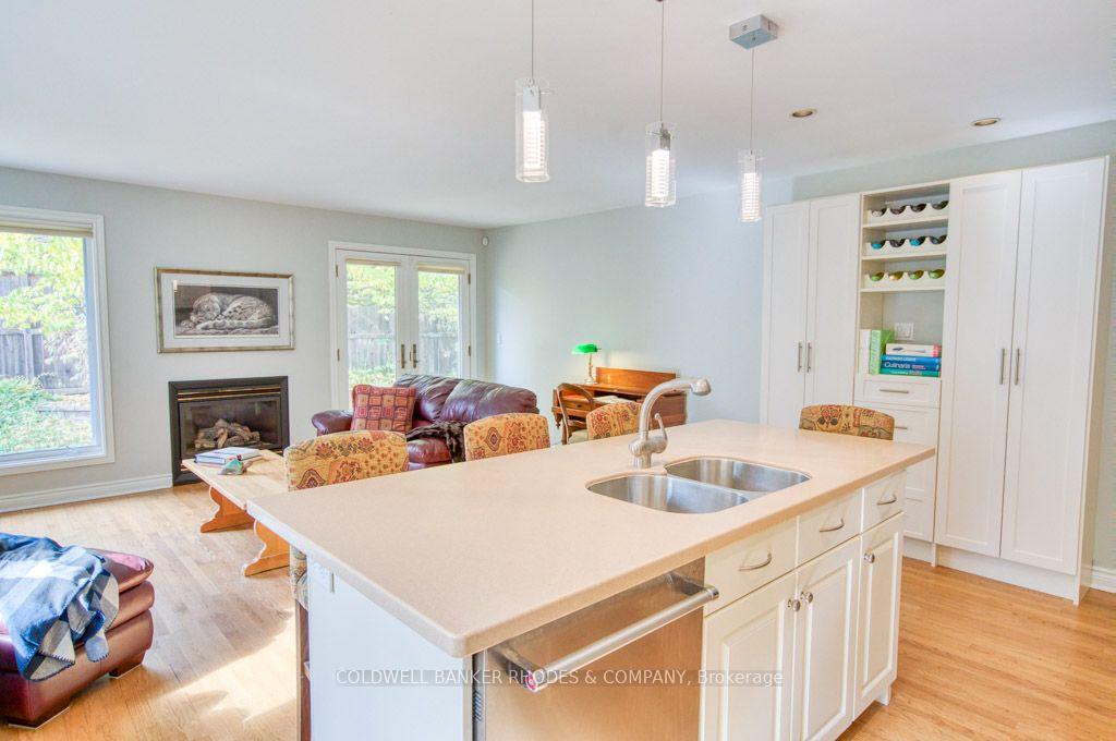 Photo 22 of 34 Gavin Street, Ottawa, Mooneys Bay/Riverside Park — HOMEH