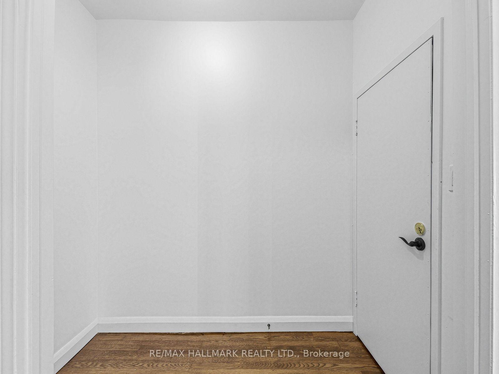 Photo 5 of Unit 1, 43 Highview Crescent, Toronto, Corso Italia-Davenport — HOMEH