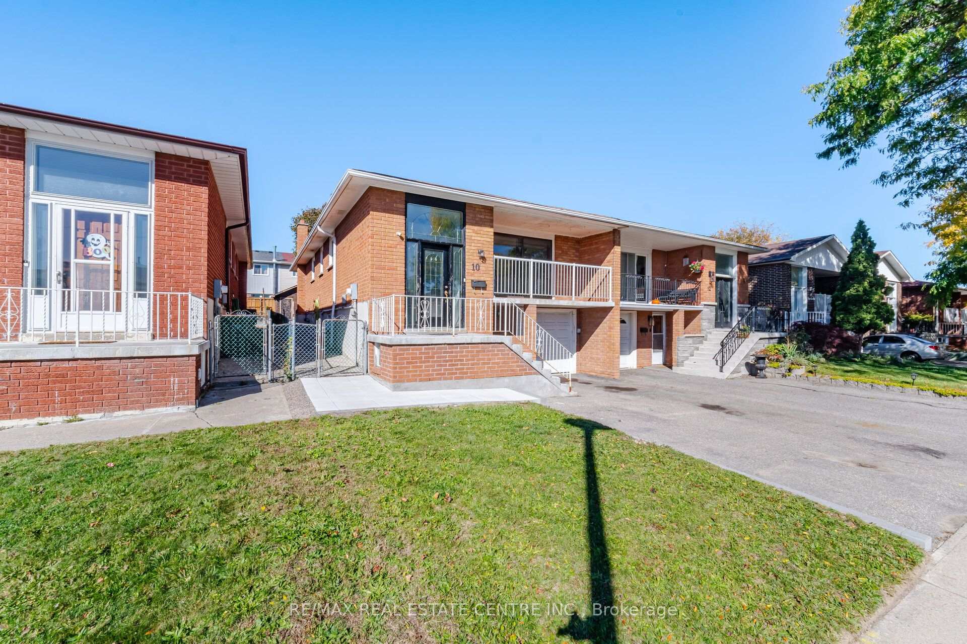 Photo 5 of 10 Major Oaks Drive, Brampton, Madoc — HOMEH