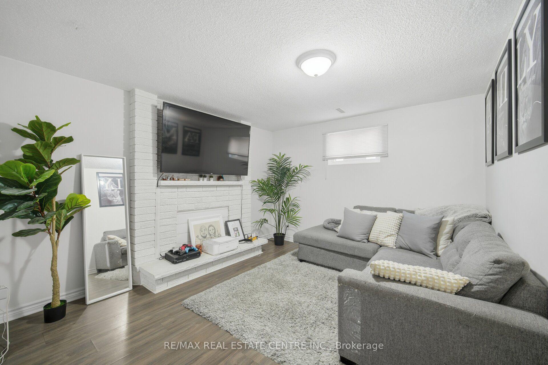 Photo 31 of 10 Major Oaks Drive, Brampton, Madoc — HOMEH