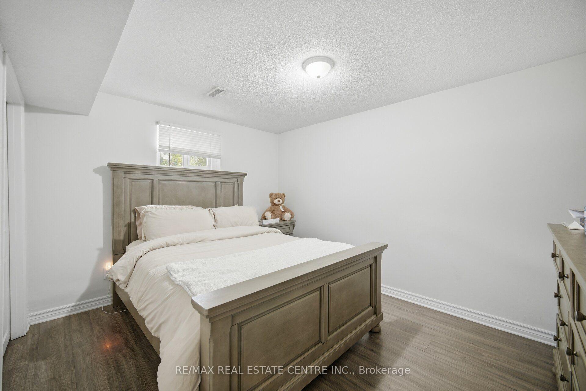 Photo 33 of 10 Major Oaks Drive, Brampton, Madoc — HOMEH