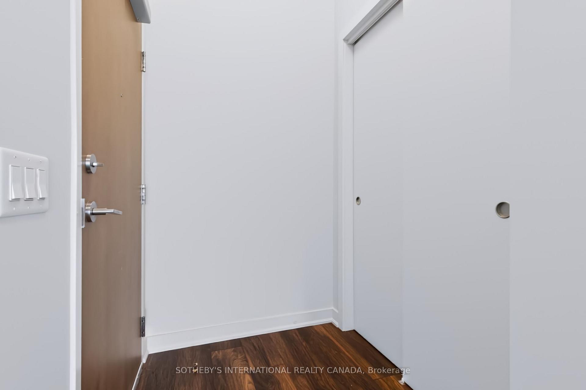 Photo 5 of Unit 608, 340 Plains Road E, Burlington, LaSalle — HOMEH