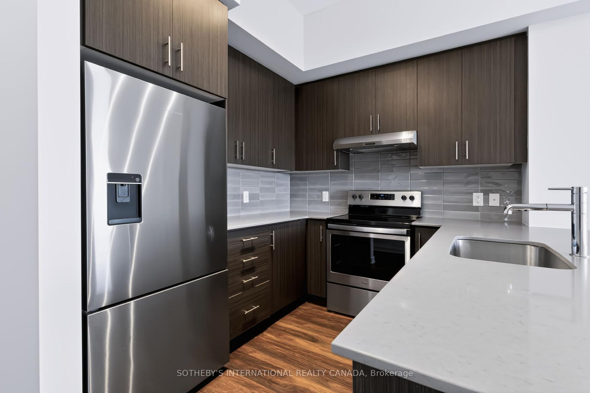 Photo 10 of Unit 608, 340 Plains Road E, Burlington, LaSalle — HOMEH