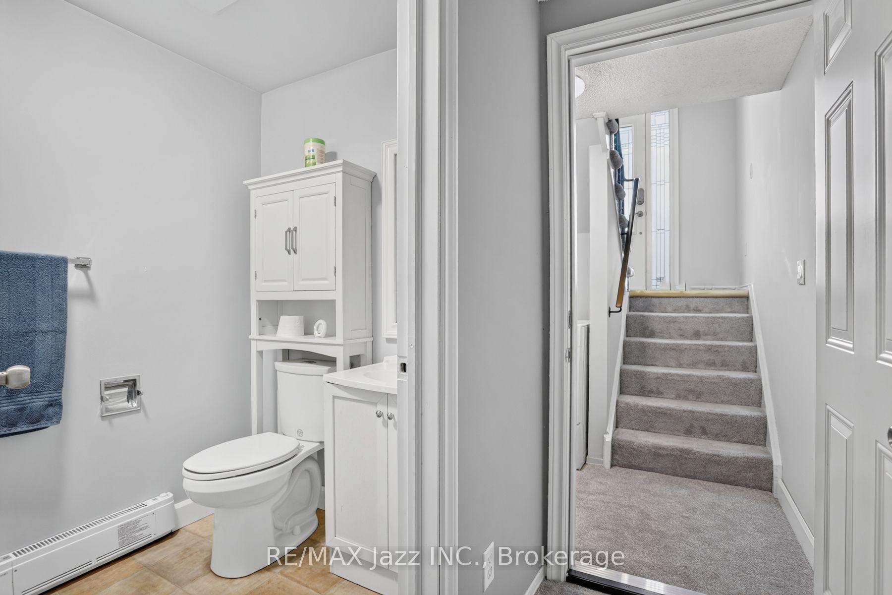 Photo 26 of 691 Attersley Drive, Oshawa, Pinecrest — HOMEH