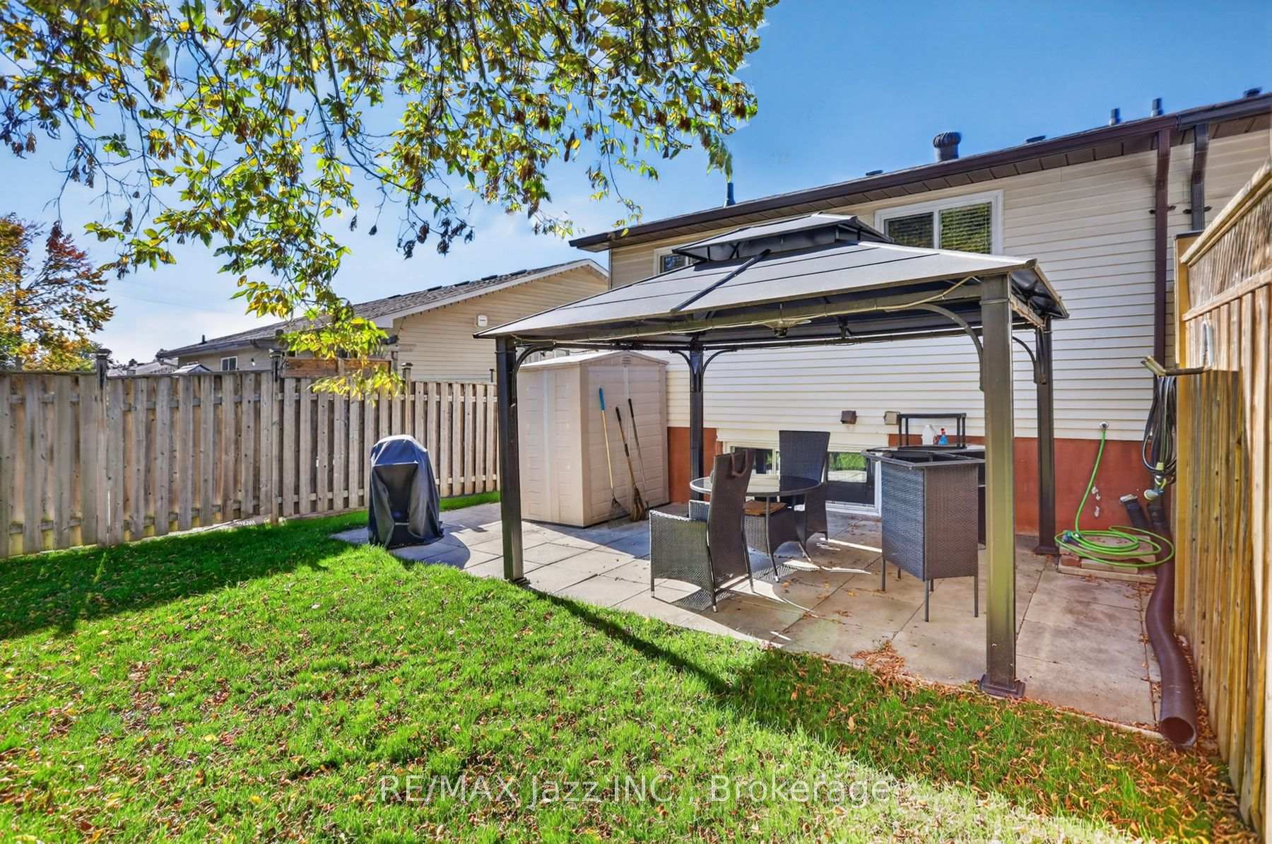 Photo 29 of 691 Attersley Drive, Oshawa, Pinecrest — HOMEH