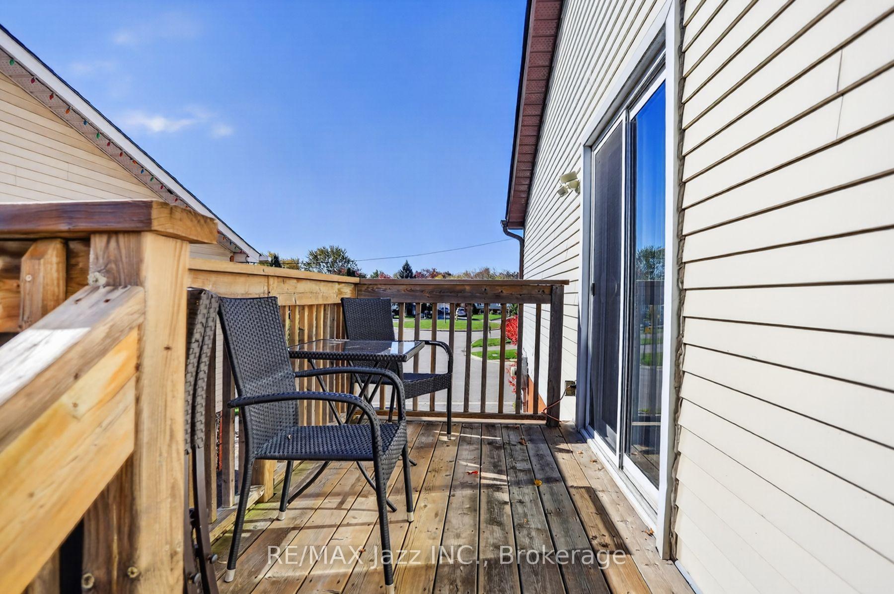Photo 30 of 691 Attersley Drive, Oshawa, Pinecrest — HOMEH