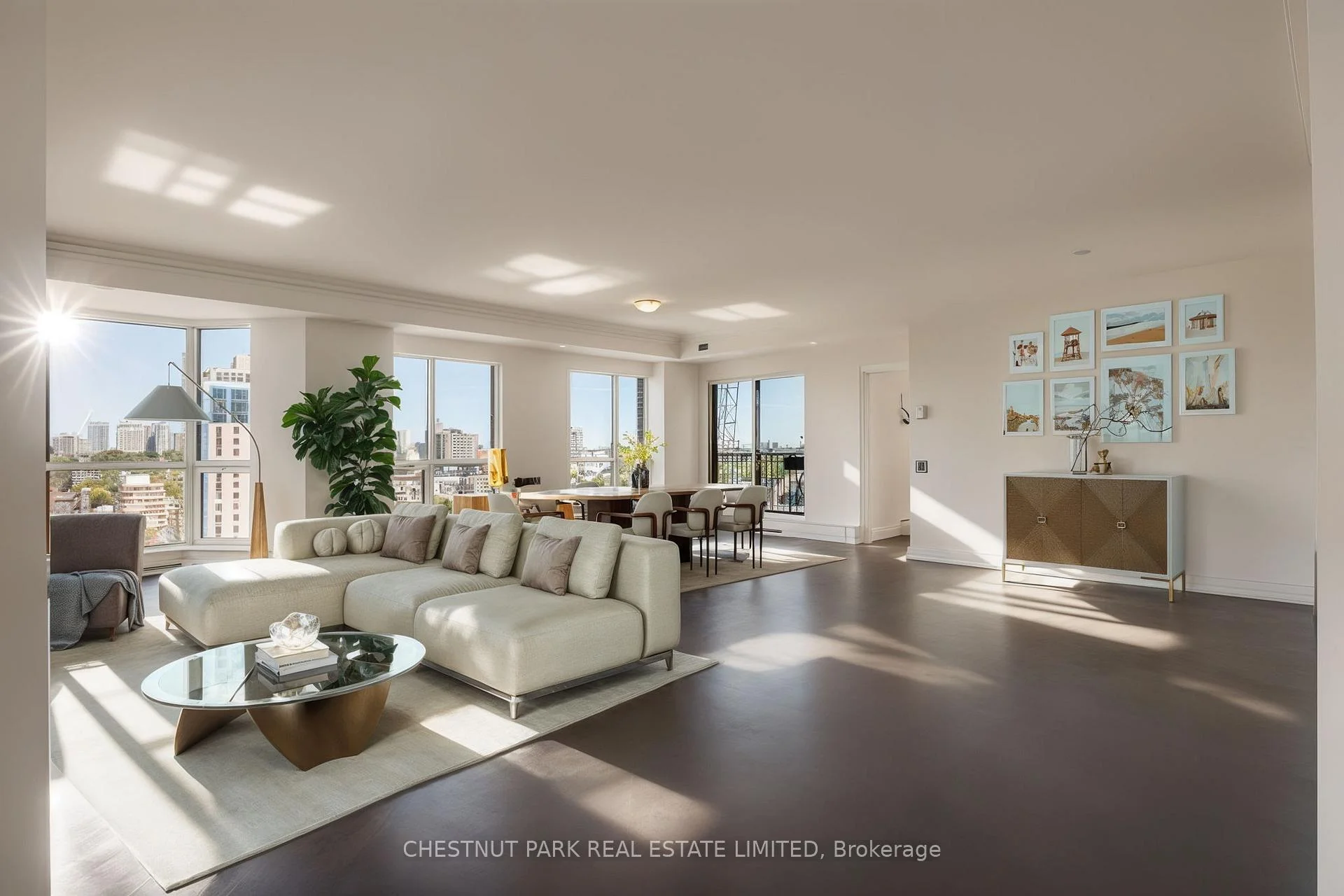 Photo 11 of Unit 1902, 38 Avenue Road, Toronto, The Annex — HOMEH