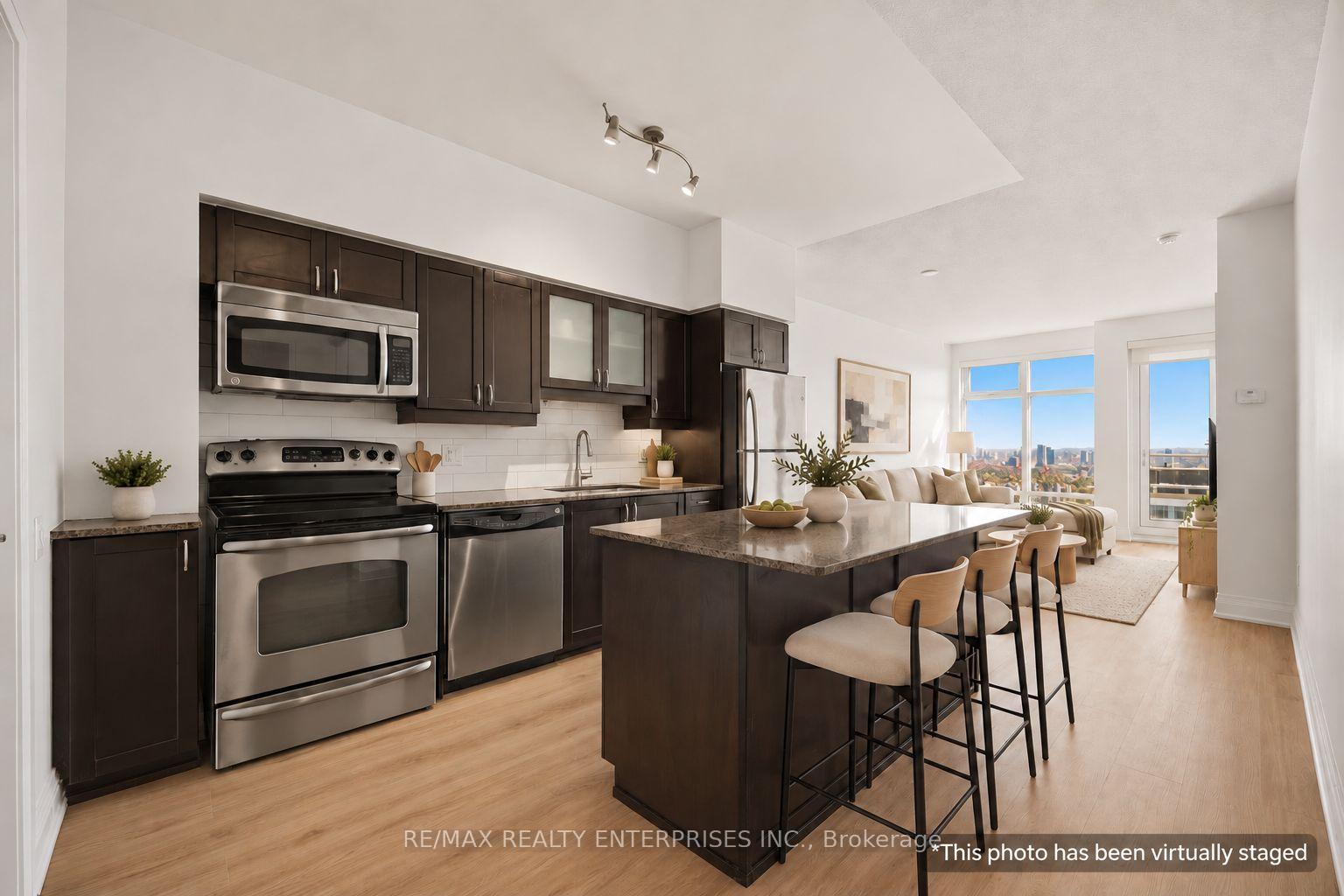 Photo 7 of Unit 4501, 2191 Yonge Street, Toronto, Mount Pleasant West — HOMEH
