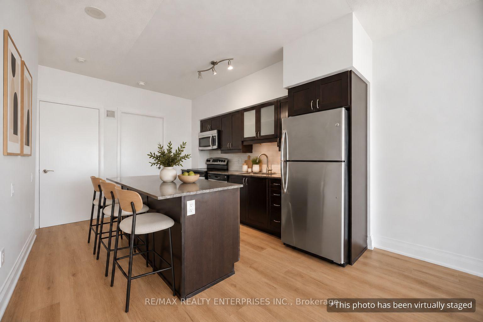 Photo 9 of Unit 4501, 2191 Yonge Street, Toronto, Mount Pleasant West — HOMEH