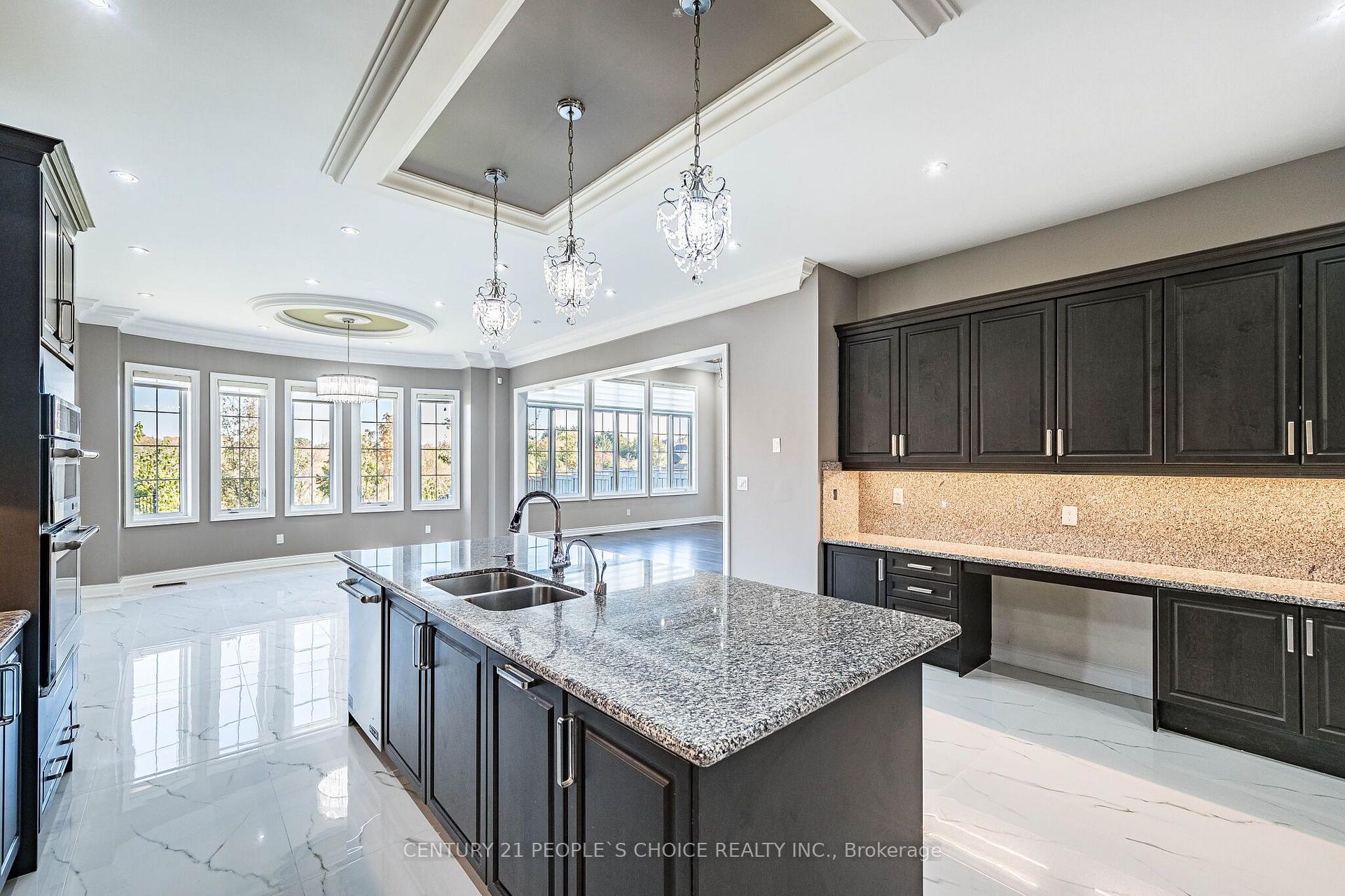 Photo 17 of 27 Leo Austin Road, Brampton, Toronto Gore Rural Estate — HOMEH