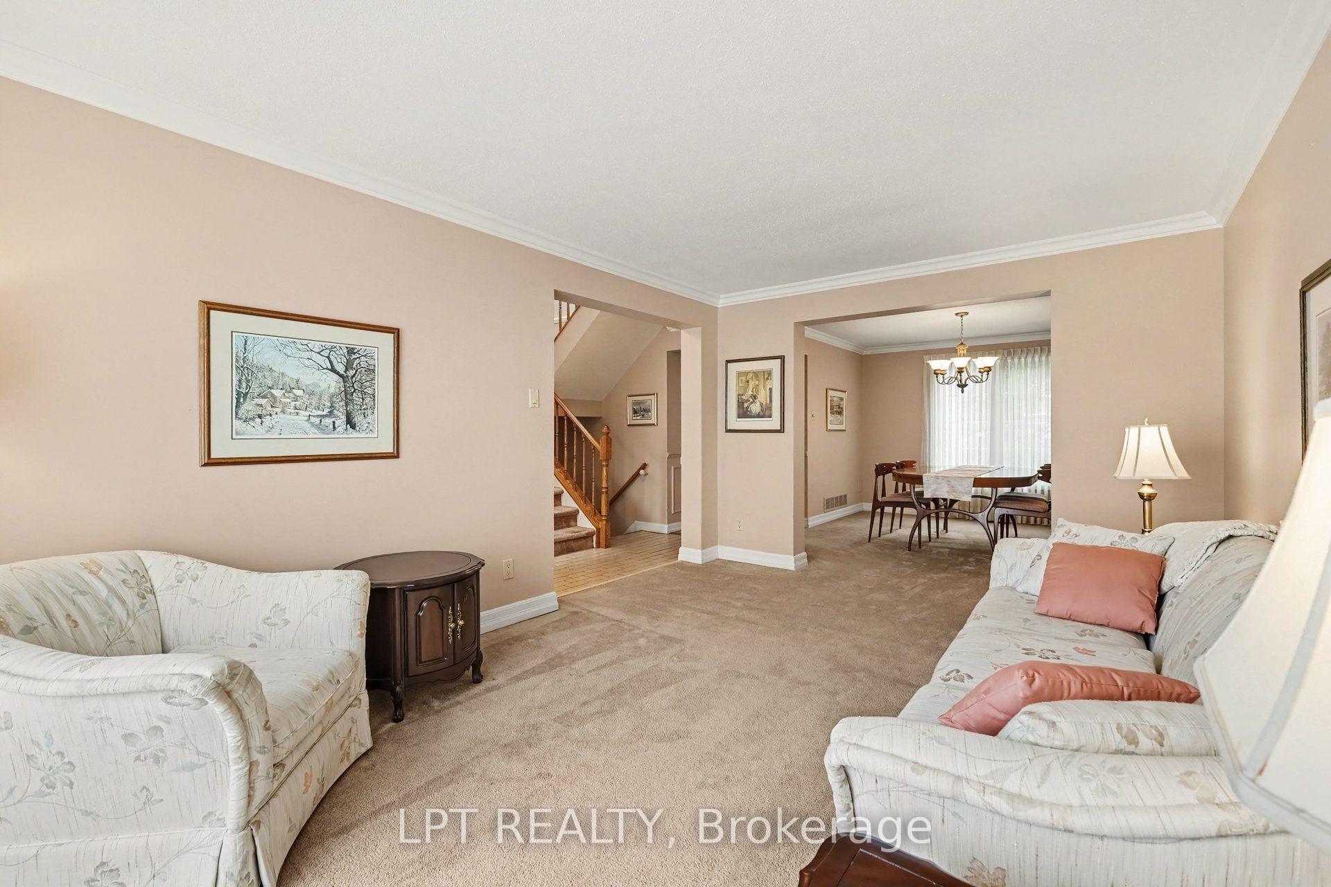 Photo 10 of 28 Meadow Glade Gardens, Ottawa, Centrepointe — HOMEH