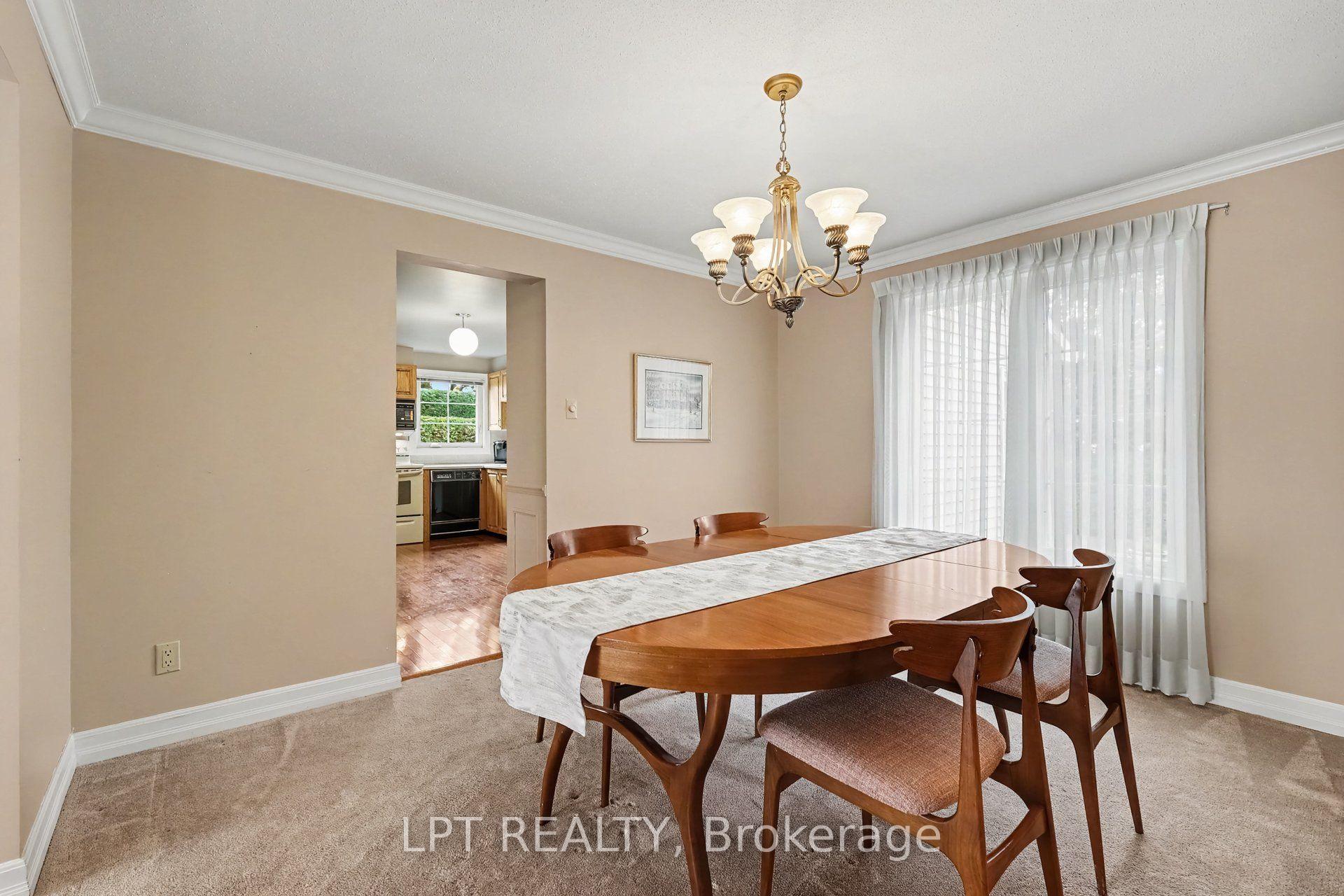 Photo 12 of 28 Meadow Glade Gardens, Ottawa, Centrepointe — HOMEH