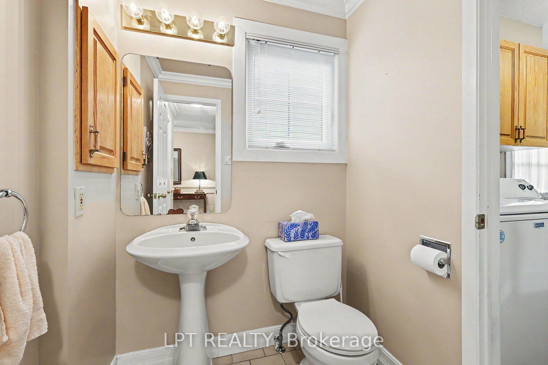 Photo 21 of 28 Meadow Glade Gardens, Ottawa, Centrepointe — HOMEH