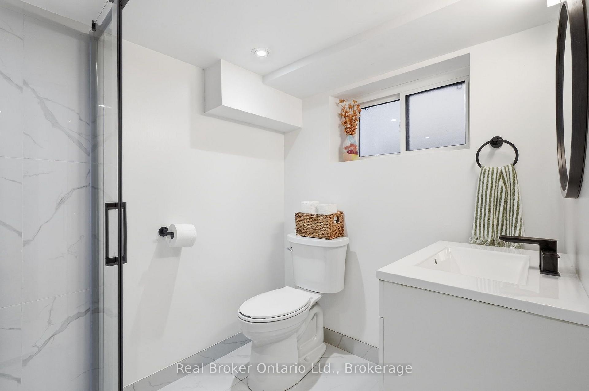 Photo 31 of 23 Barons Avenue N, Hamilton, Homeside — HOMEH