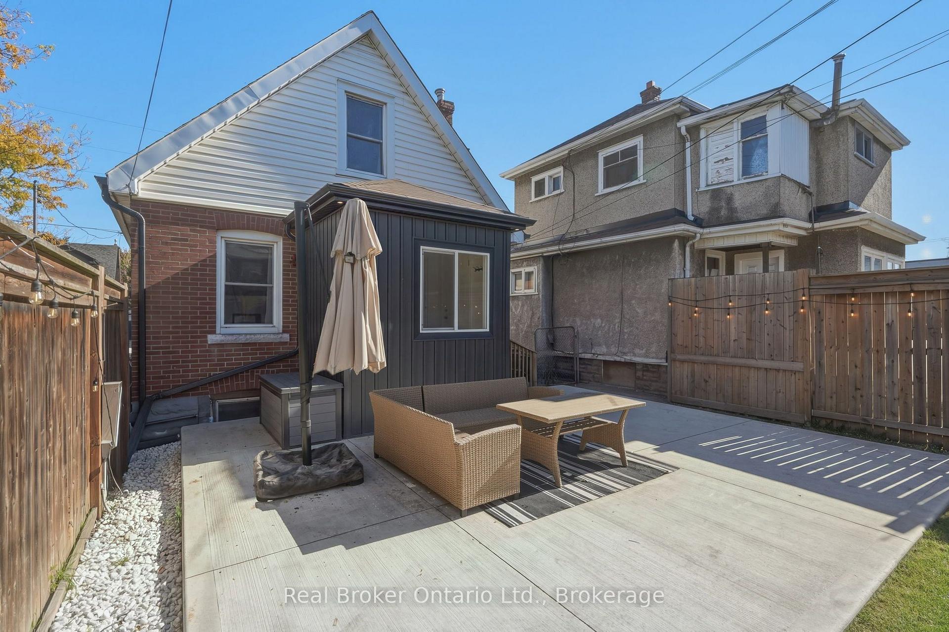 Photo 36 of 23 Barons Avenue N, Hamilton, Homeside — HOMEH