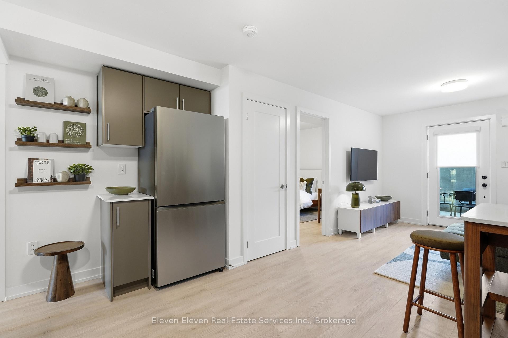 Photo 8 of Unit 47, 42 Lowes Road W, Guelph, Clairfields/Hanlon Business Park — HOMEH