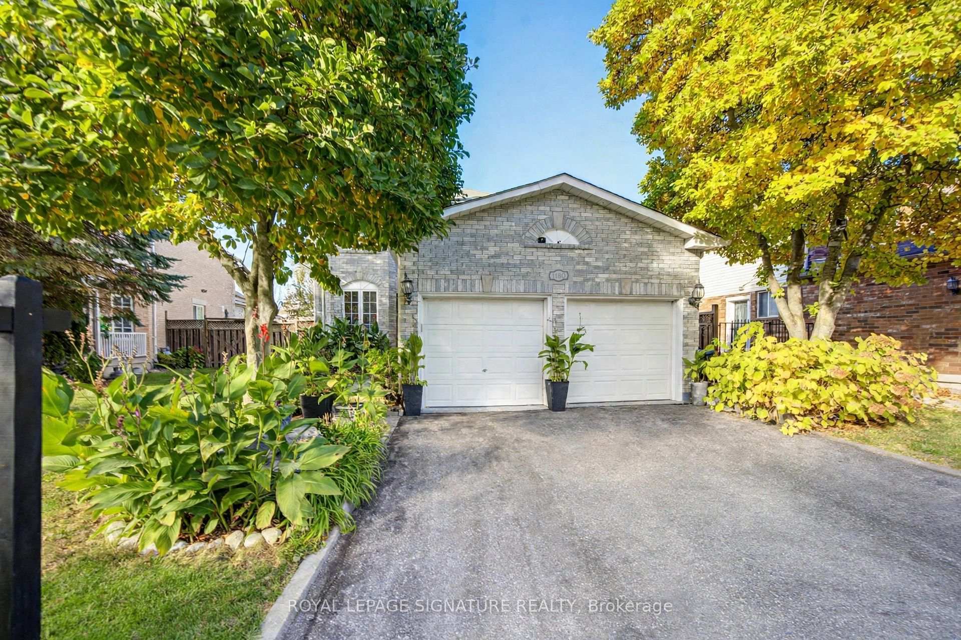 Photo of 1180 Oriole Crescent
