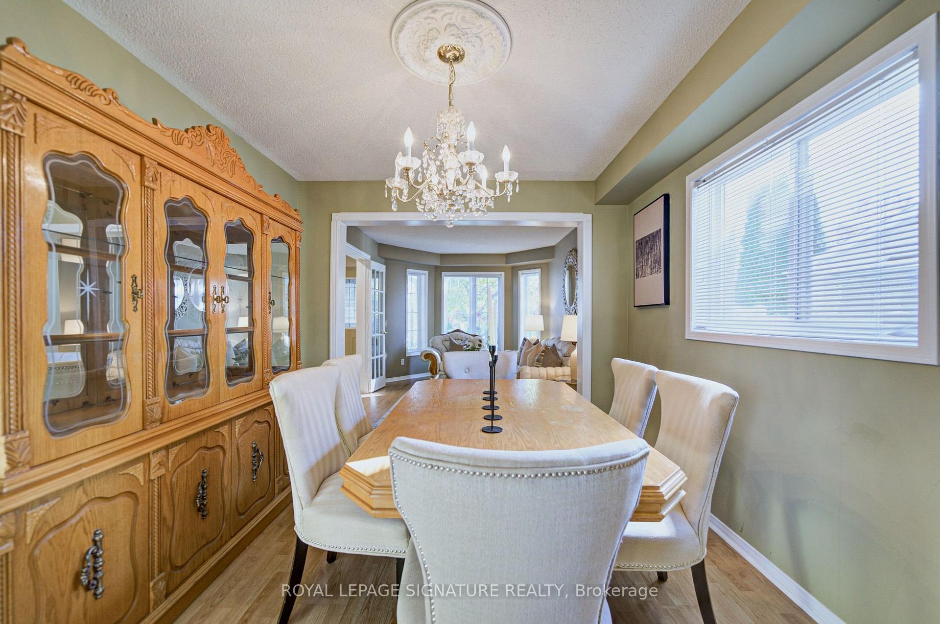 Photo 12 of 1180 Oriole Crescent, Innisfil, Alcona — HOMEH