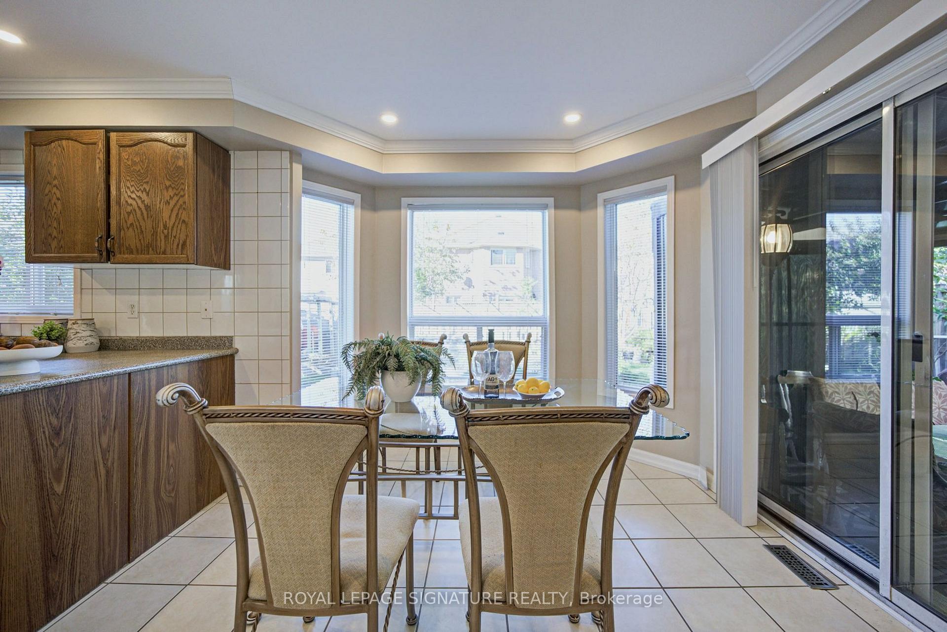 Photo 18 of 1180 Oriole Crescent, Innisfil, Alcona — HOMEH