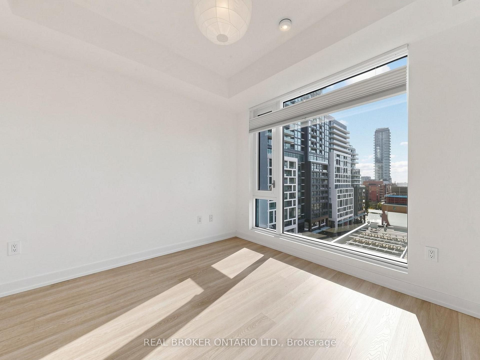 Photo 14 of Unit 816, 158 Front Street E, Toronto, Moss Park — HOMEH