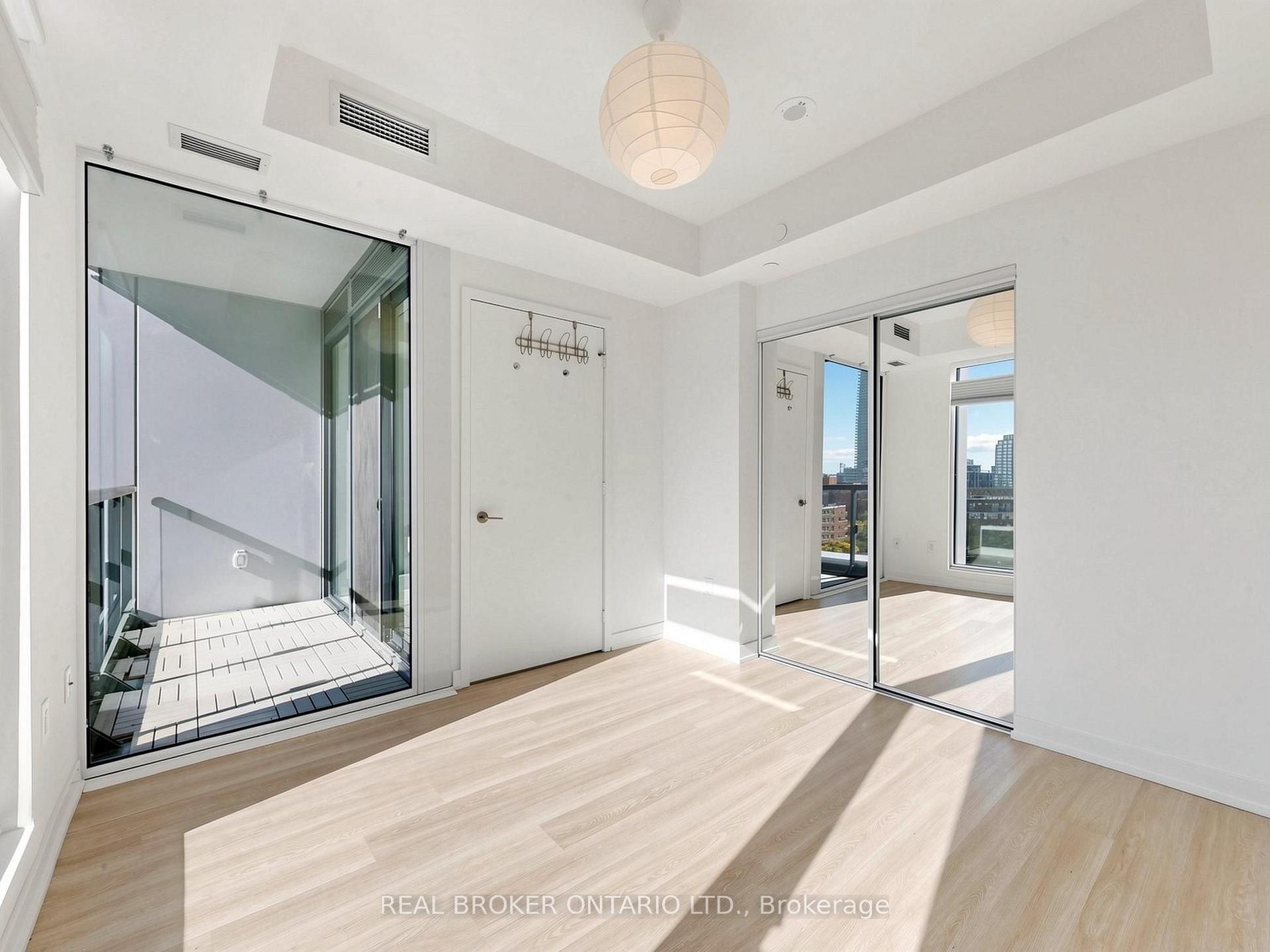 Photo 15 of Unit 816, 158 Front Street E, Toronto, Moss Park — HOMEH