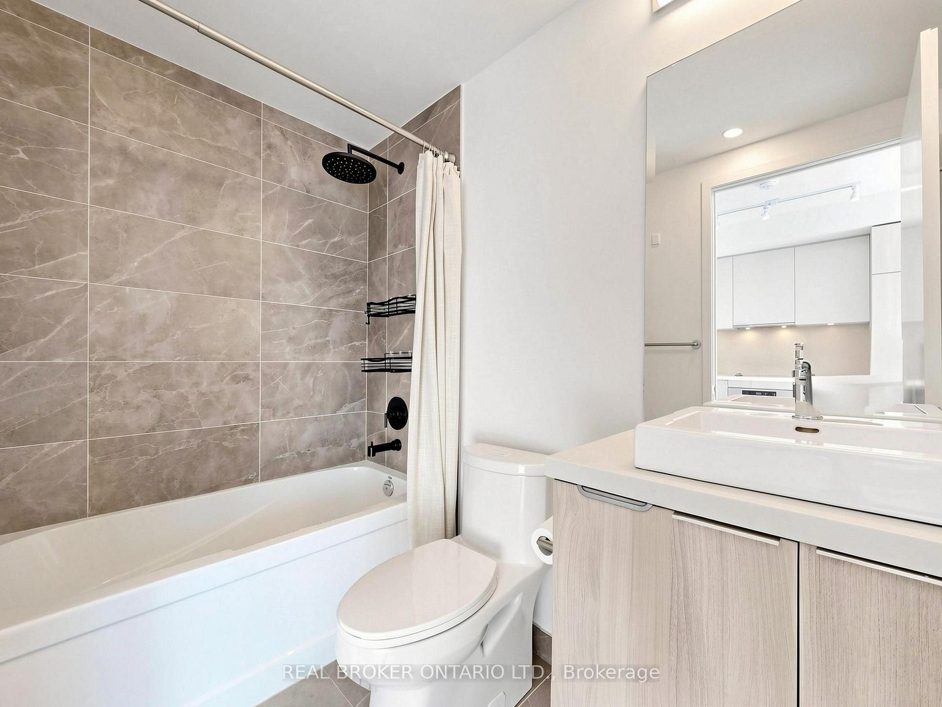 Photo 16 of Unit 816, 158 Front Street E, Toronto, Moss Park — HOMEH