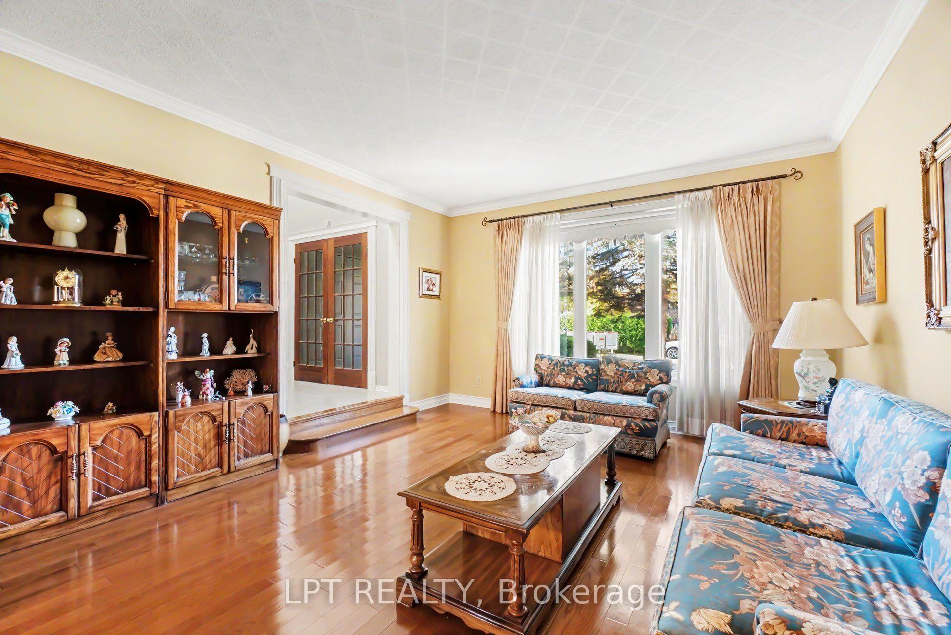 Photo 8 of 24 Belleview Drive, Ottawa, Kanata - Katimavik — HOMEH