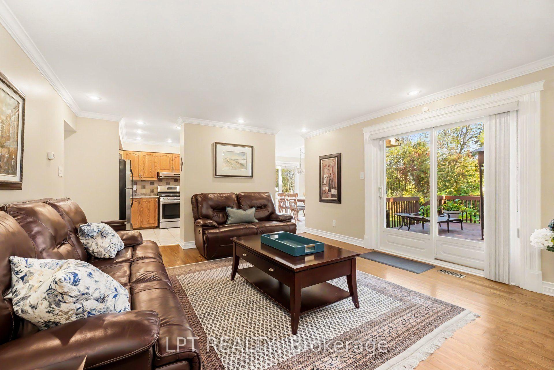 Photo 16 of 24 Belleview Drive, Ottawa, Kanata - Katimavik — HOMEH